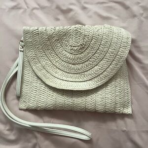 Straw clutch hand bag